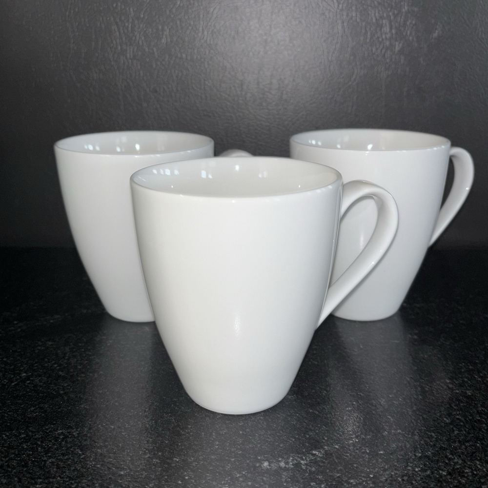 West Elm White Coffee Mugs Cups Set Of 3 Tea 4.25" Tall 12 Oz Flat Handle Rare